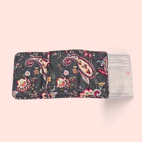Vera Bradley - Accordion Wristlet in "Felicity Paisley" and Wallet - Picture 3 of 7
